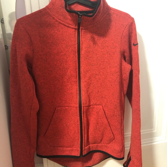 Nike sweater /jacket - Picture 1 of 5